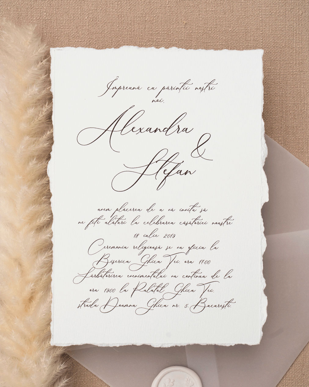 invitatie de nunta personalizata cu scris caligrafic